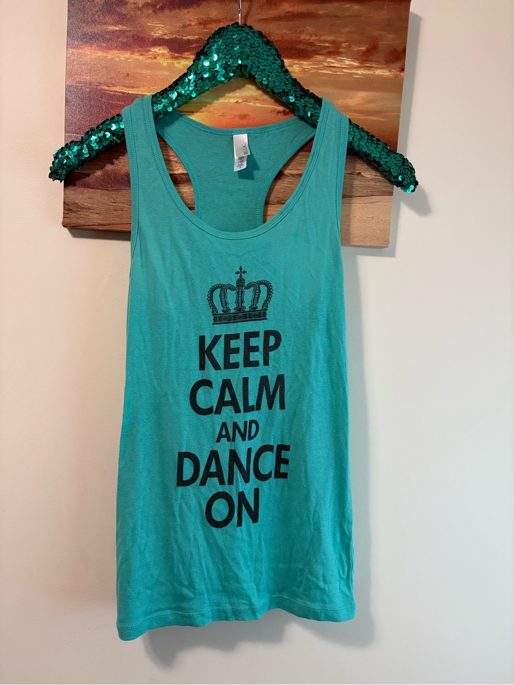 Bella keep calm and Dance on racerback active top M